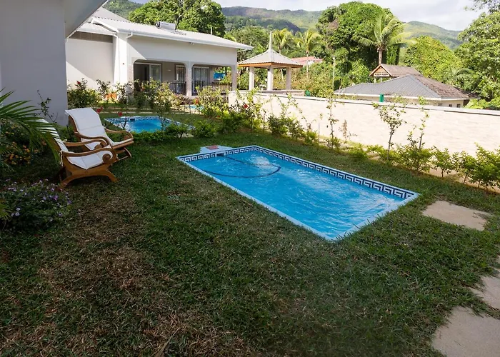 Chalet Beau Vallon Villa Chalets Beau Vallon (Mahe)