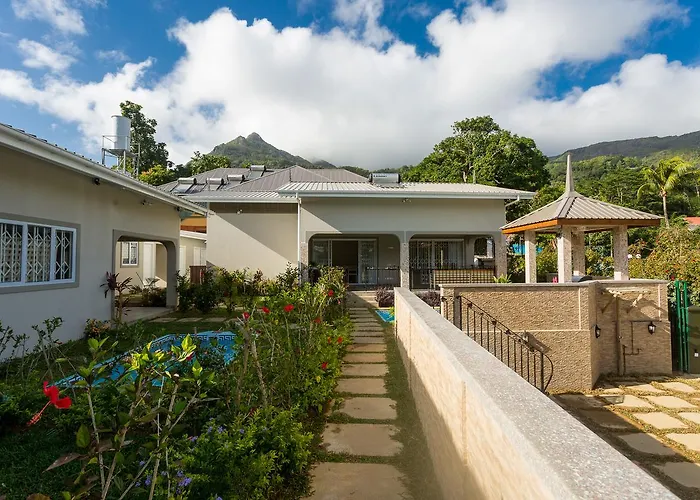 Chalet Beau Vallon Villa Chalets Beau Vallon (Mahe)