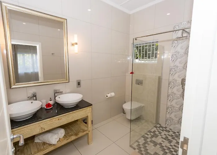 Beau Vallon Villa Chalets Chalet