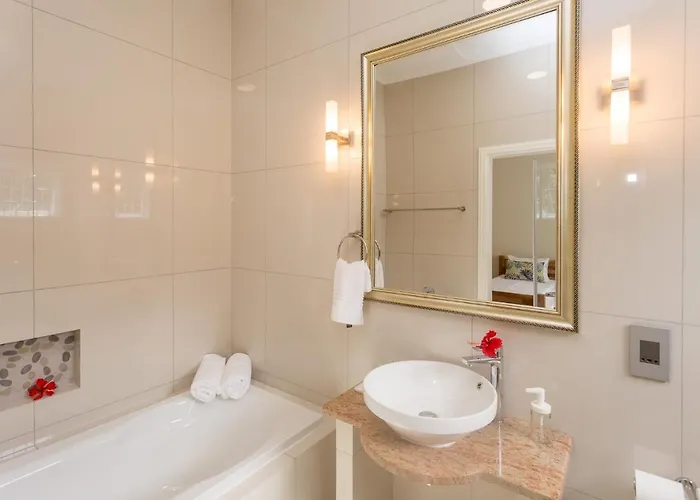 Beau Vallon Villa Chalets