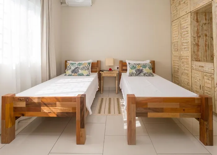 Chalet Beau Vallon Villa Chalets